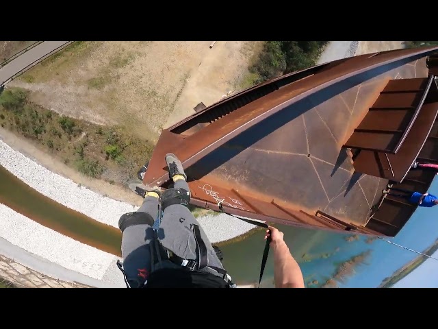 UNCUT - 29 meters BASE jump from anthill metal viewing platform
