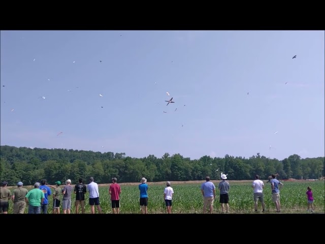 Nicholas Rehm's 4-blade airplane-eating Monster-Copter at Flite Fest 2024