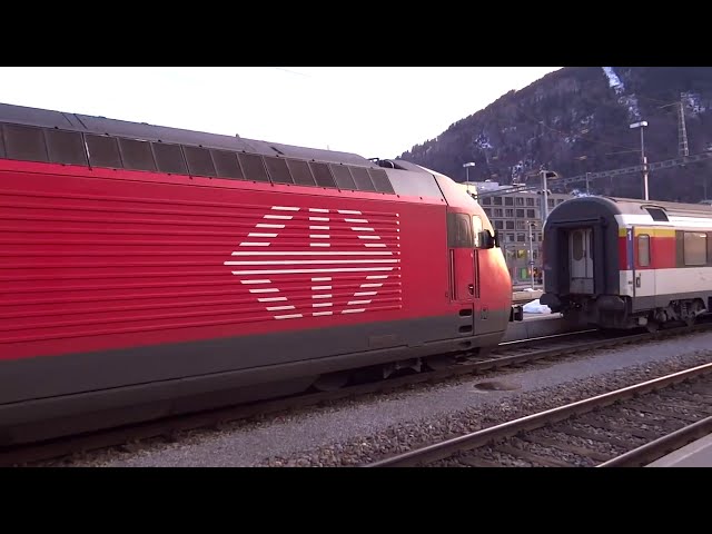 Bahnverkehr Schweiz: Chur - RhB und SBB - Januar 2013 - Teil 2