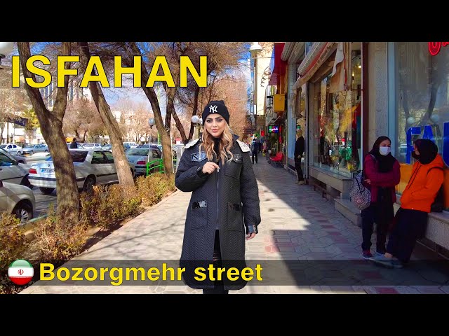 ISFAHAN iran 2022 | Walking on Bozorgmehr street from Bozorgmehr Sq to Hasht Behesht Intersection