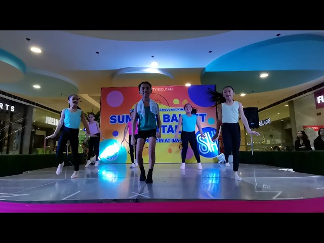 "Limang Dipang Tao" performed by Little Ballerina School of Dance