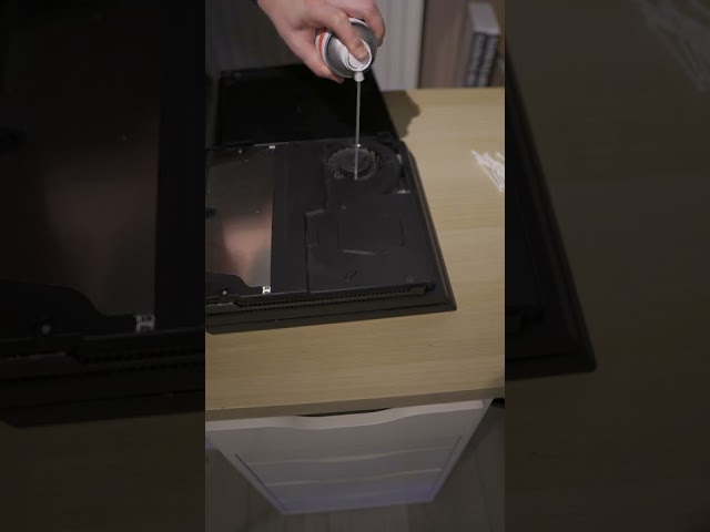 How to clean your PS4 PRO fan!