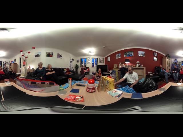 Unwrapping gifts at the bolds 26th December 2015 in 360