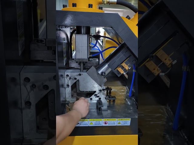 CNC Automatic Hydraulic Punching Cutting Machine For Angle Bar L Angle Steel