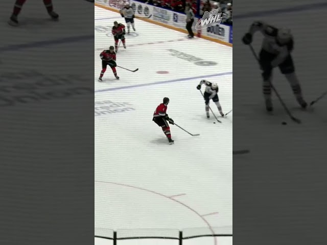 15-year-old Cruz Pavao starts his WHL career with a bang!