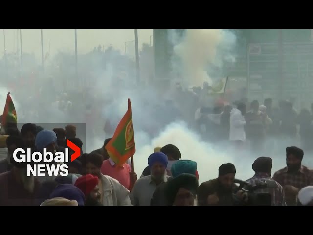 India farmer protests: Police use tear gas, detain protesters marching to New Delhi