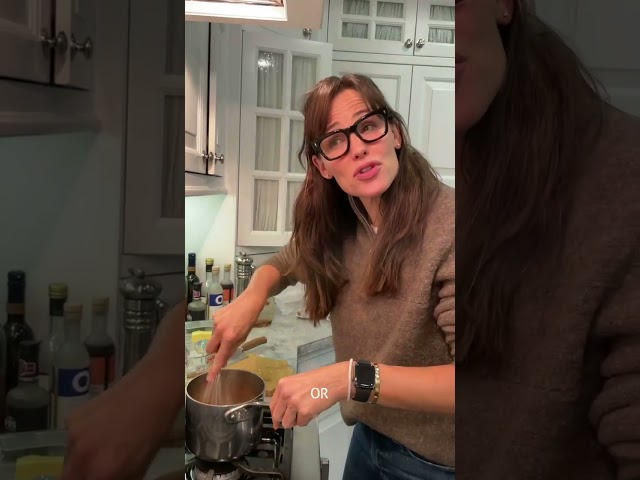 Jennifer Garner's Pretend Cooking Show - Episode 32: Maple Butter