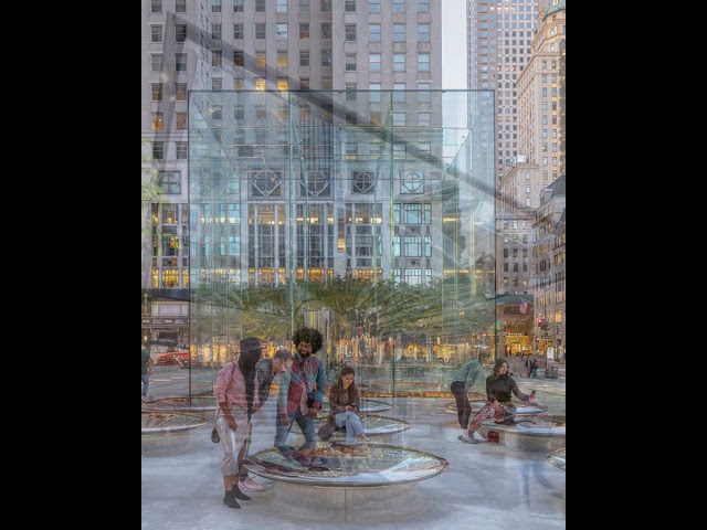 Apple Store - Fifth Avenue -  NYC - 2019