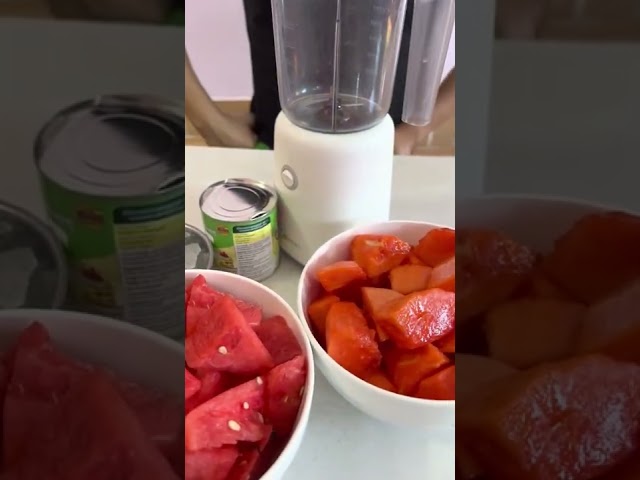 Look all Fresh fruits Watermelon and Papaya ! we will make smoothies juice