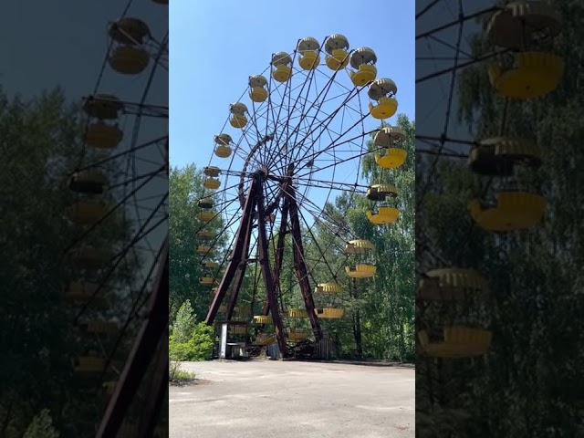 Abandoned ferris wheel in Chernobyl 🎡🇺🇦