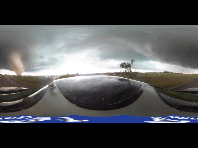 Powerful Tornado in Oklahoma Captured on 360 Video