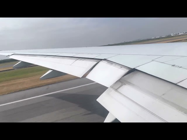EVA air 777-300ER Bangkok take off