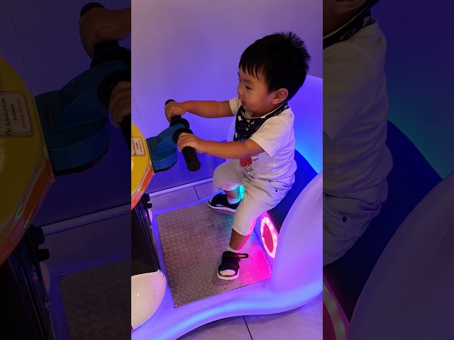 Baby Playing Electric Pororo Toy Car