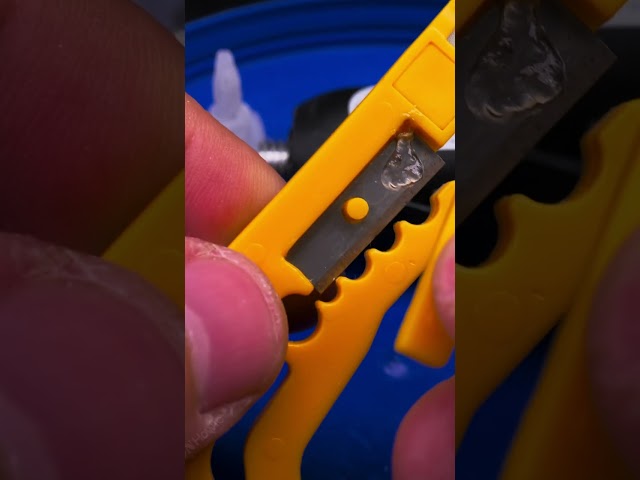 How to fix a wire stripper tool or wire cutter 4
