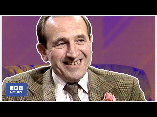 1980: LEONARD ROSSITER looks back on his CAREER | Nationwide | BBC Archive