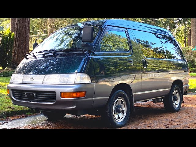 This 1996 Toyota Townace Super Extra Limited is an Underrated 4WD 5-Speed JDM Van