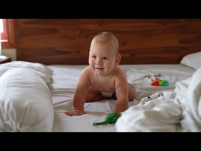 Funny Babies Makes Lovely