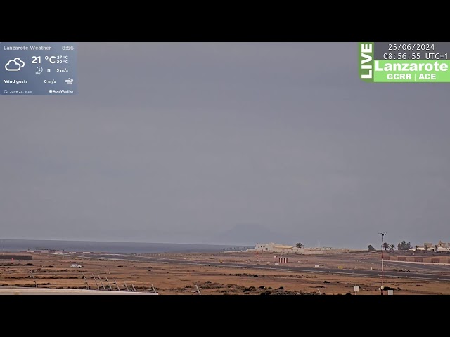 🟢 24.6.2024 LIVE LANZAROTE AIRPORT - CLOSEST WEBCAM - Nighttime   325