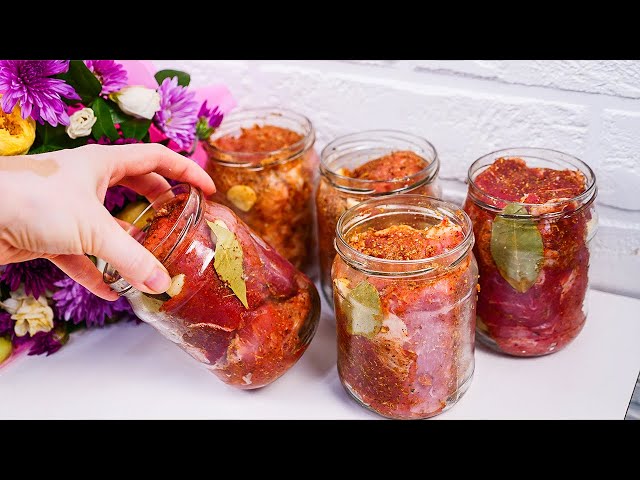 Everyone will want to try! All you need to do is just put the meat in the Jar!