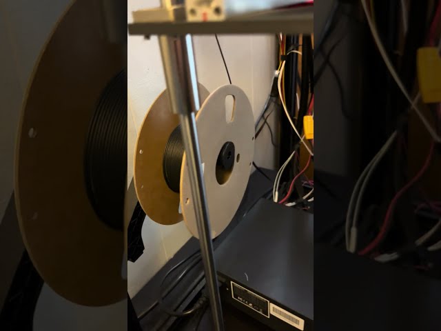 Finishing a spool of filament #ender5plus #3dprinting #carbonfiber #ender5 #3dprinter #3dprint
