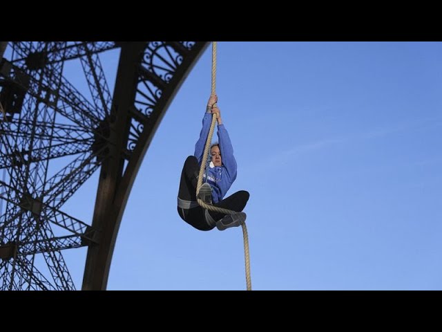 Extremsportlerin Anouk Garnier gelingt Weltrekord am Eiffelturm