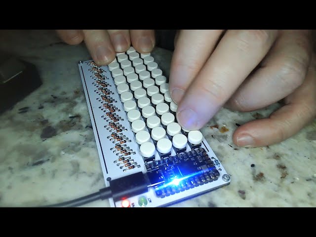 a tiny root and modal aware ortholinear keyboard