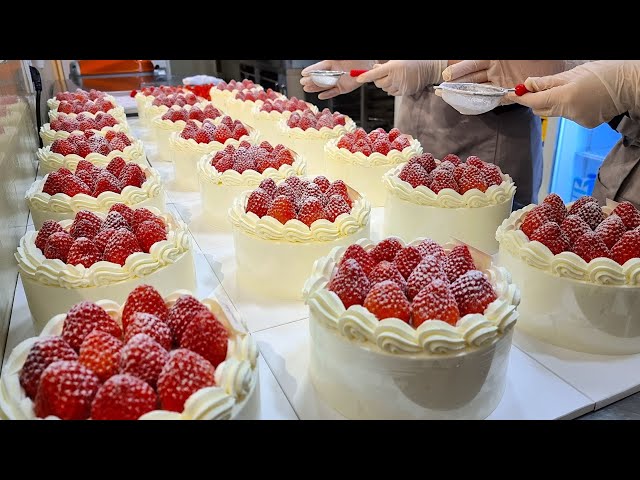 크리스마스에 1500개씩 팔린 케이크! 성수동으로 딸기 케이크 먹으러 오세요! / Amazing trendy strawberry cake - Korean food
