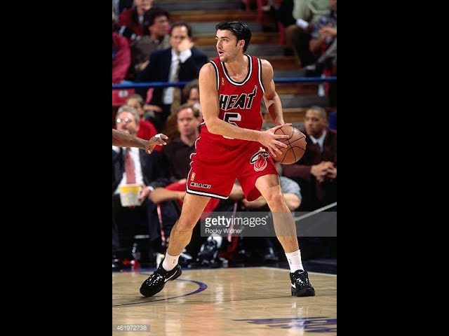 Predrag Danilovic  Miami Heat vs New York Knicks 1996 7/ 7  for 3 pts