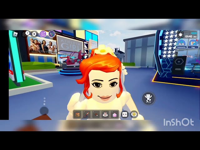 Grace playing game #Livetopia #talking #liveplaygame