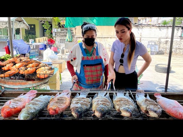 Mouth watering! Thai style grilled big Tilapia fish & shrimp over charcoal | Thai street Food