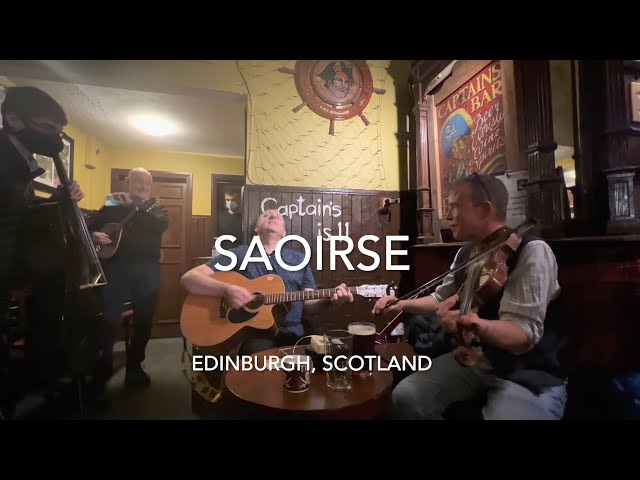 Matrick - Edinburgh Pub Session - Saoirse (Mandolin / Cello / Guitar / Fiddle)