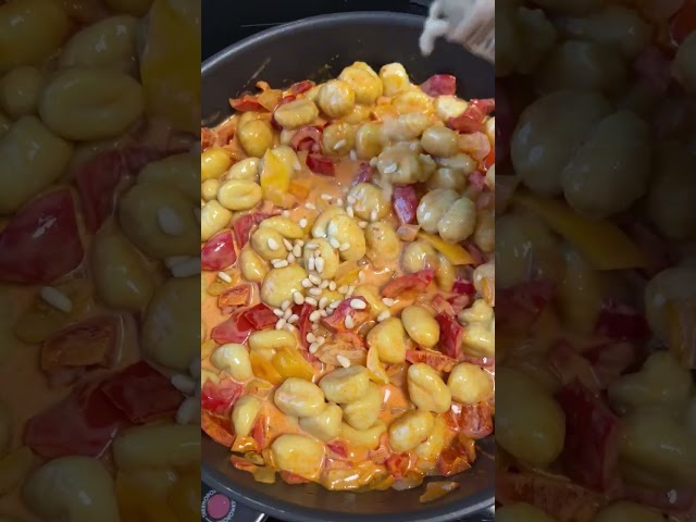 Gnocchi Pfanne in nur 5 Minuten 🥰❤️ #rezept #essen #schnellesessen #gnocchi