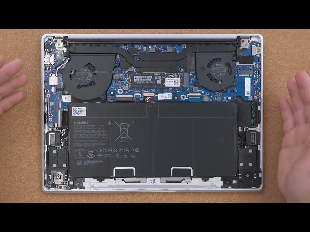 삼성 갤럭시북4 프로 14인치 모델 (2024년형) 하판 분해 & SSD 업그레이드