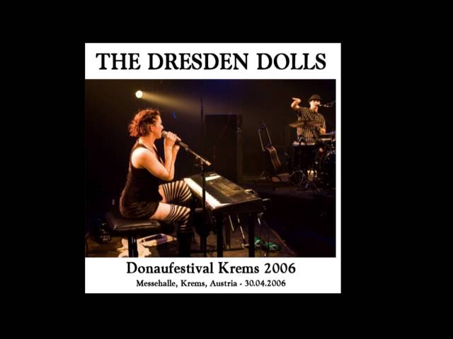 The Dresden Dolls - Amsterdam (Jacques Brel)