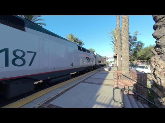 VR180 - Amtrak Southwest Chief Train #4 Eastbound in Fullerton CA - August 8th 2020 (1/2)