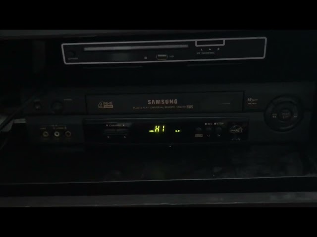Turning On/Off a VCR