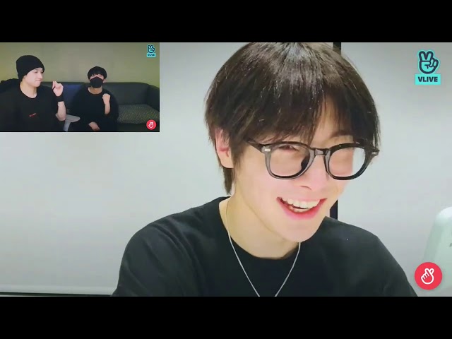I.N reacting to 창빈 없인 못 살아 (can't live without seo changbin) (VLIVE 막내의 사생활 43 🦊)