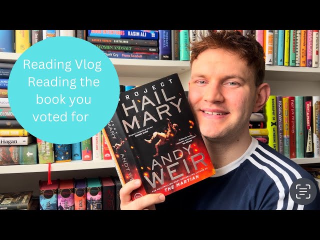 Reading Vlog | Reading this popular booktube book