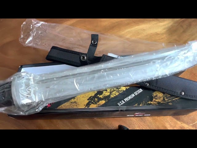 Unboxing: MTech Xtreme MX-8130 Tanto Knife