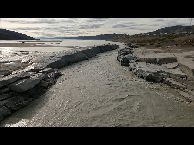 Kangerlussuaq Fjord - 6 000 tons of sediment per minute on the way to the sea