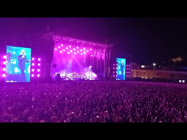 Pulp - Common People ( Release Festival / Athens / 20.06.2024)