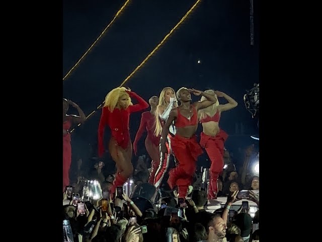 Beyoncé - Run The World (Girls) (Live Performance Renaissance World Tour - Spain, Barcelona 2023).