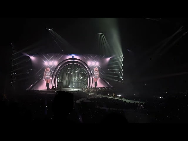 Beyoncé - Love on top, Crazy in love (Live Stockholm 2023)