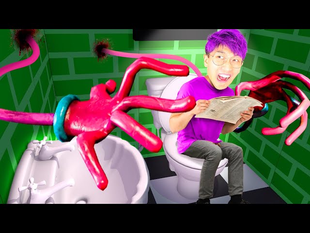 DO NOT USE THIS BATHROOM AT 3AM!? (LANKYBOX Playing TOILET CHRONICLES! *SECRET ENDING*)