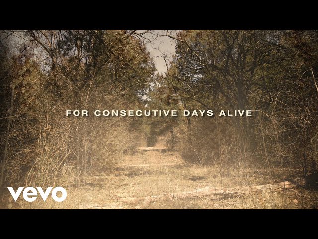 Justin Moore - Consecutive Days Alive (Lyric Video)