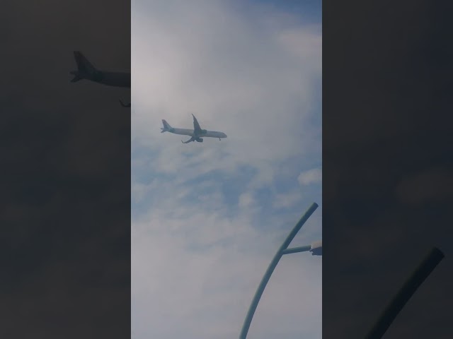 🎥❤️😏✈️☁️🍓⚽VUELO Viva Aerobus A-321 TURBINAS VERDES VIADUCTO RÍO DE LA PIEDAD EJE 3 ORIENTE CDMX 2023