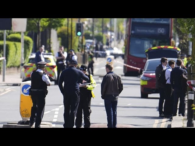 Messerstecherei in London: Mann tötet 13-Jährigen mit Schwert
