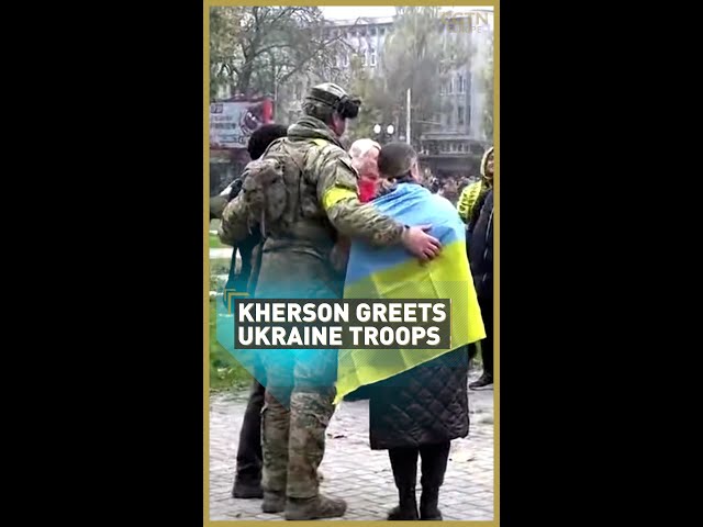 Kherson greets Ukraine troops