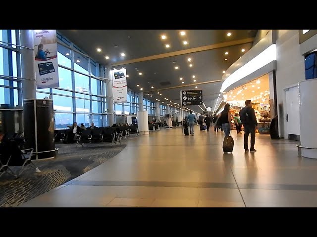 Recorrido por el Terminal Internacional Aeropuerto El Dorado Bogota
