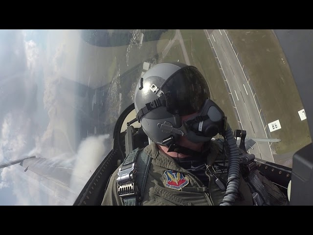 F-16 Demo Sun N Fun 2019 with In-Cockpit Footage and Audio